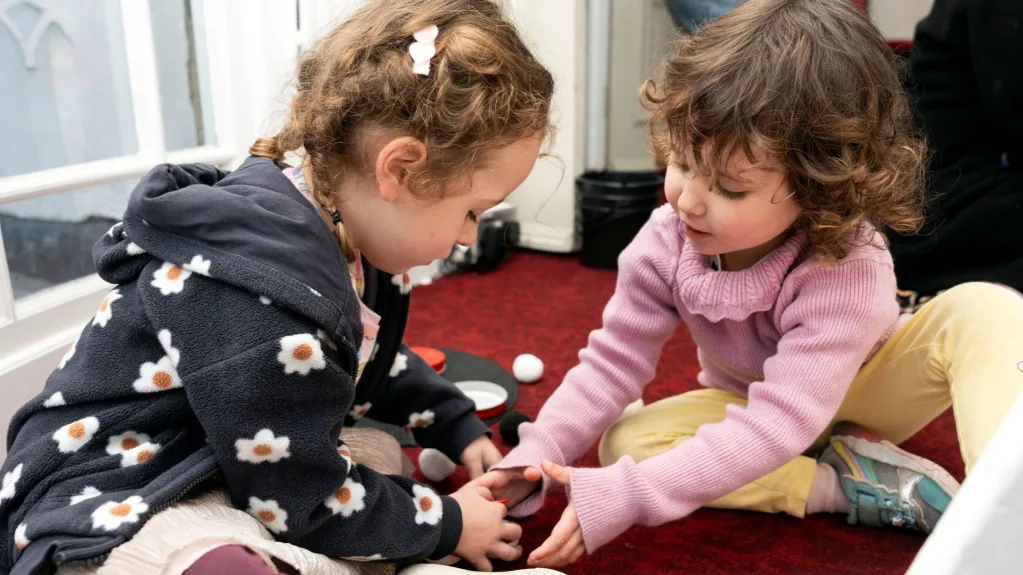 Stories With Skip – Caterpillars & Butterflies