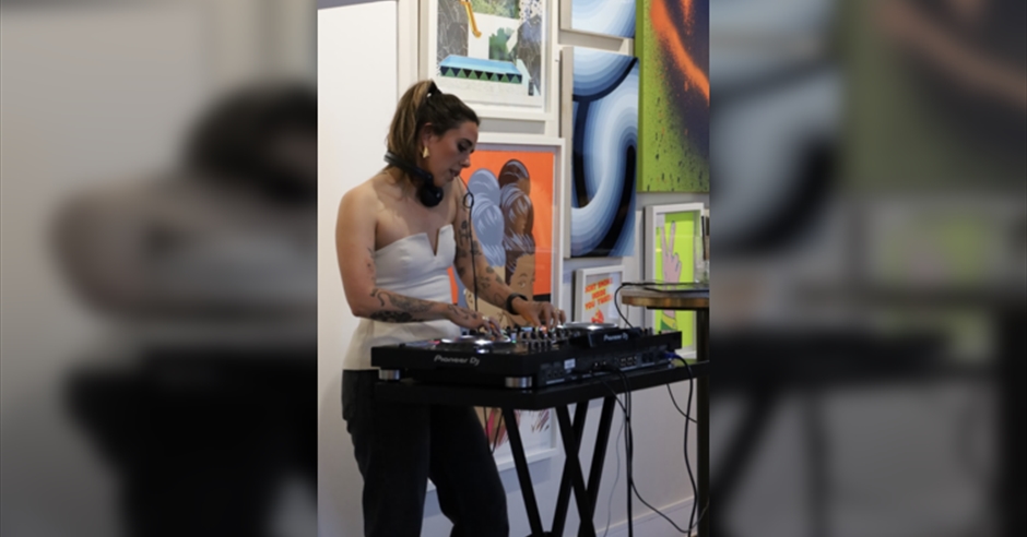 Helm Gallery’s ‘Take The Streets’