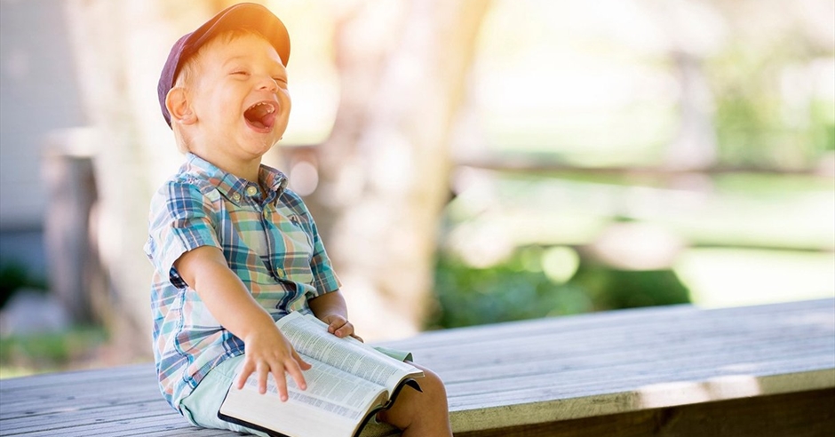 Happy Hills: Create a Comic Character with Sophy Henn