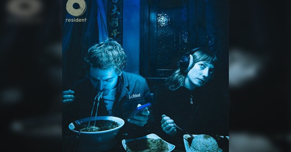 The Itch: Live + Signing